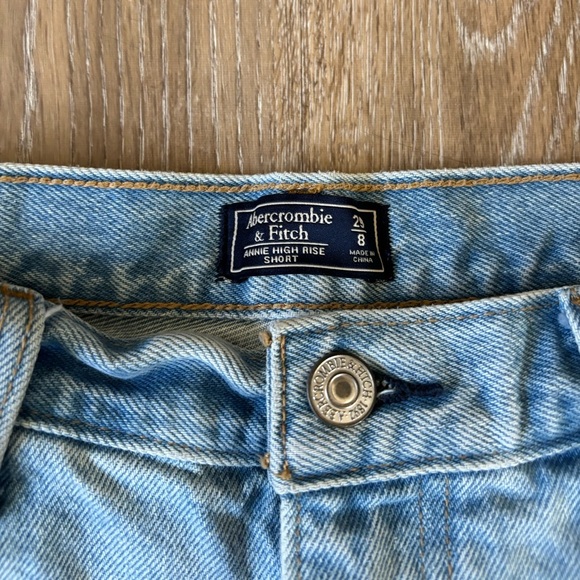 A&F high-rise jeans short - Picture 3 of 6